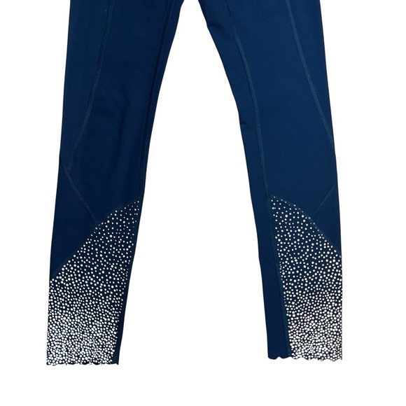 Lululemon Tight Stuff True Navy 25” Athletic Leggings Womens 4 - Picture 4 of 8